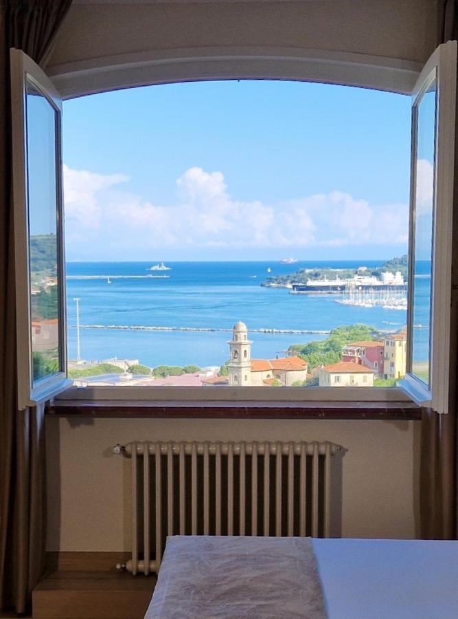 Villamara Luxury Rooms Специя Екстериор снимка