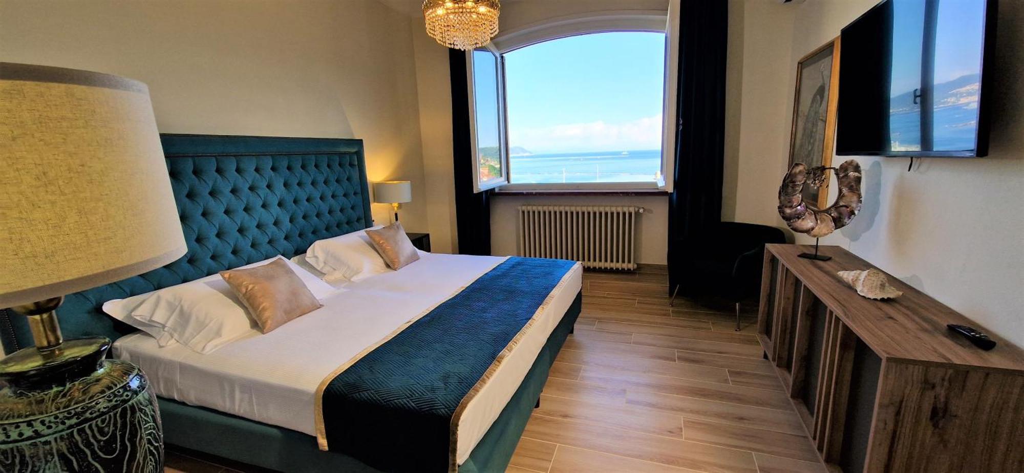 Villamara Luxury Rooms Специя Екстериор снимка