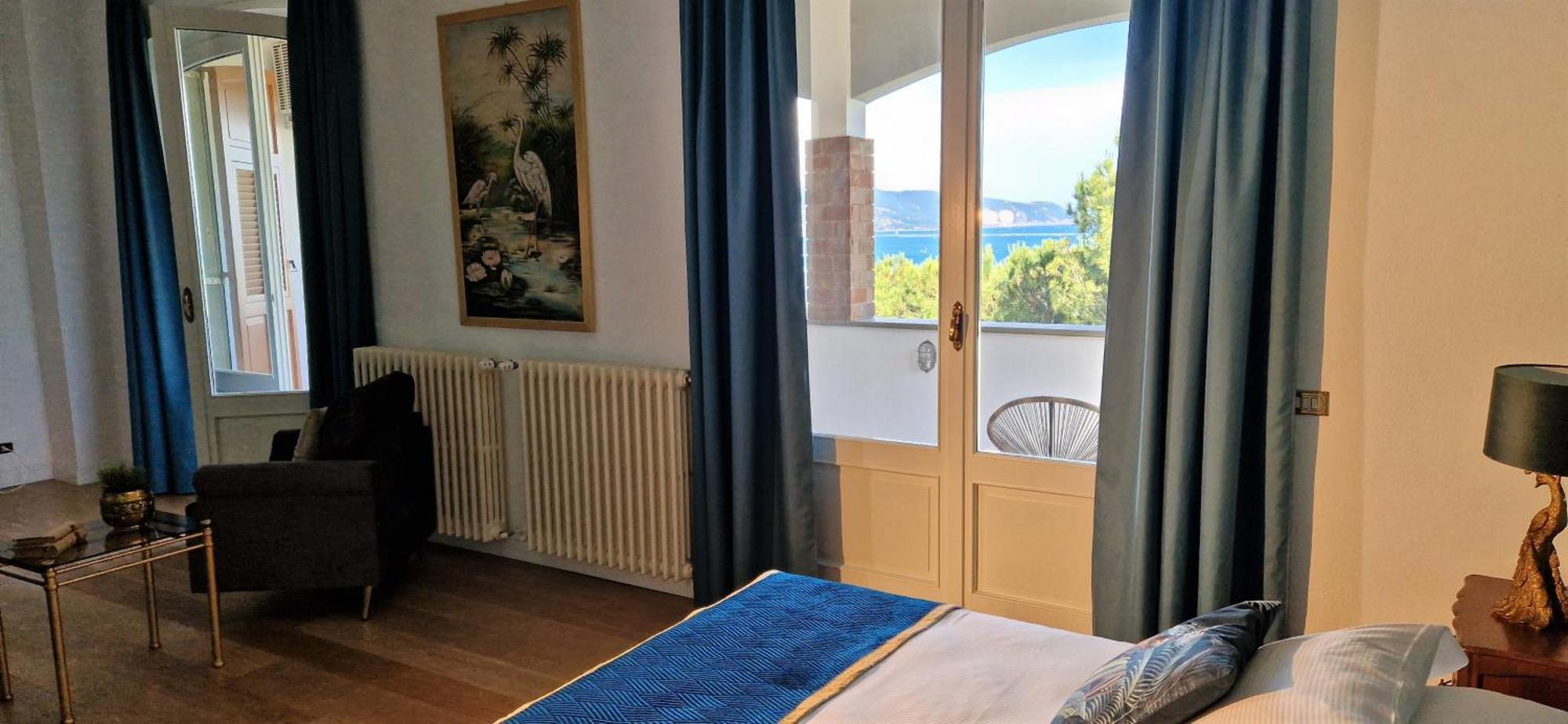 Villamara Luxury Rooms Специя Екстериор снимка