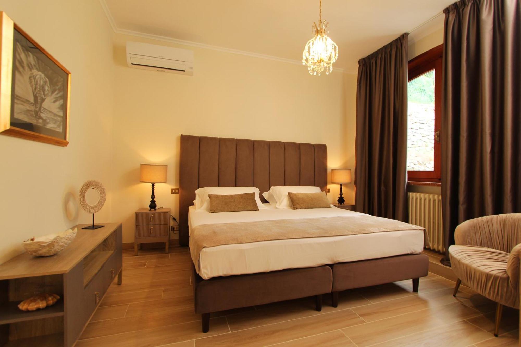 Villamara Luxury Rooms Специя Екстериор снимка